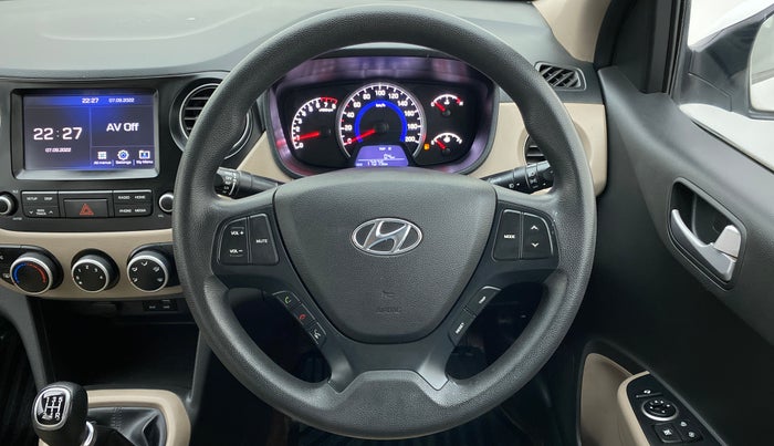 2018 Hyundai Grand i10 SPORTZ 1.2 KAPPA VTVT, Petrol, Manual, 17,101 km, Steering Wheel Close Up
