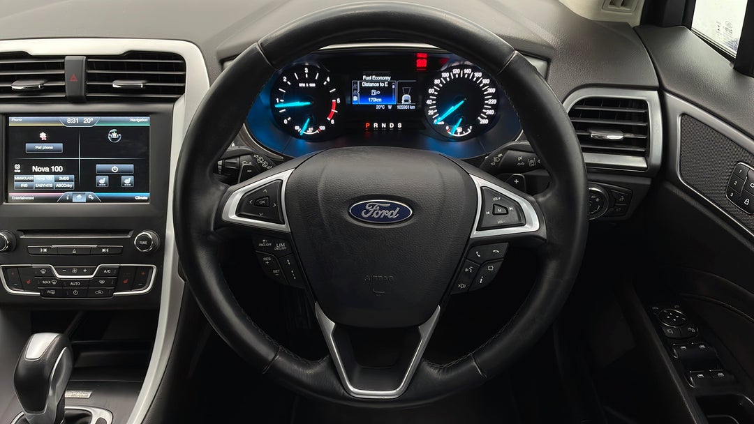 2015 Ford Mondeo Trend Tdci, Automatic, 105961 km, Steering Wheel Close-up