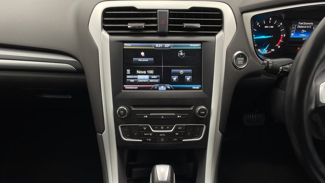 2015 Ford Mondeo Trend Tdci, Automatic, 105961 km, Center Console