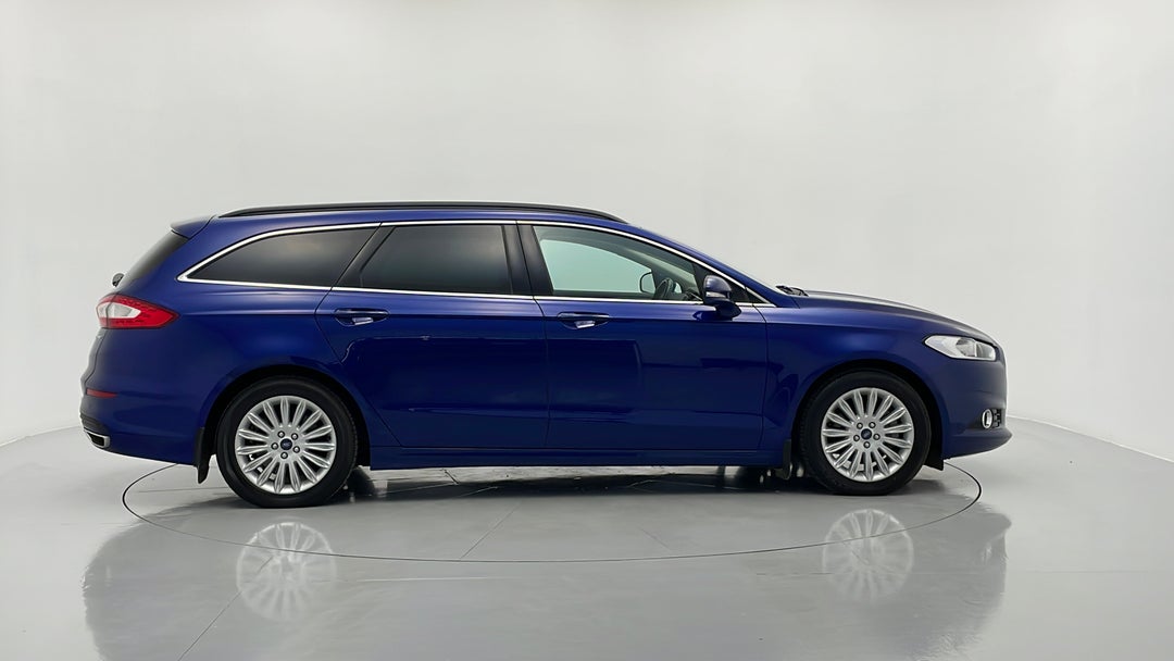 2015 Ford Mondeo Trend Tdci, Automatic, 105961 km, Right Side View