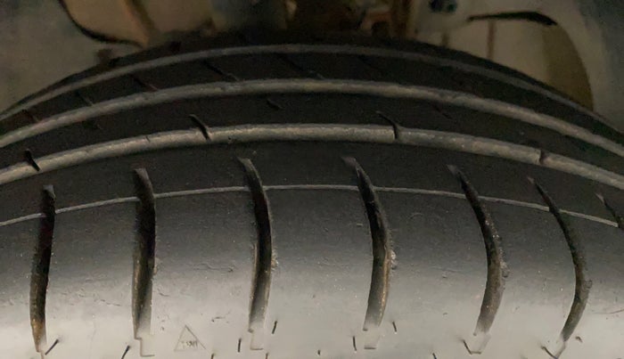 2019 Tata TIAGO NRG PETROL, Petrol, Manual, 43,253 km, Right Front Tyre Tread