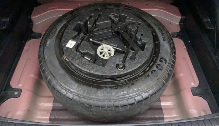 2016 Hyundai Creta 1.6 E + VTVT, Petrol, Manual, 46,717 km, Spare Tyre