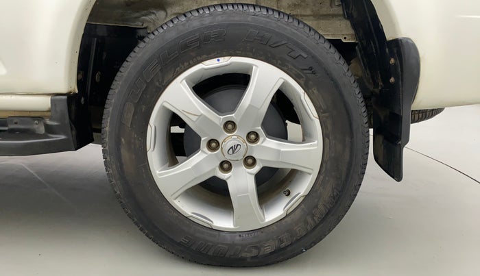 2017 Mahindra Scorpio S11, Diesel, Manual, 36,918 km, Left Rear Wheel
