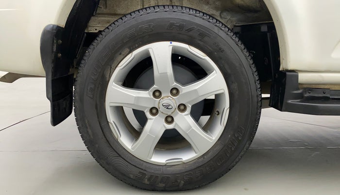 2017 Mahindra Scorpio S11, Diesel, Manual, 36,918 km, Right Rear Wheel