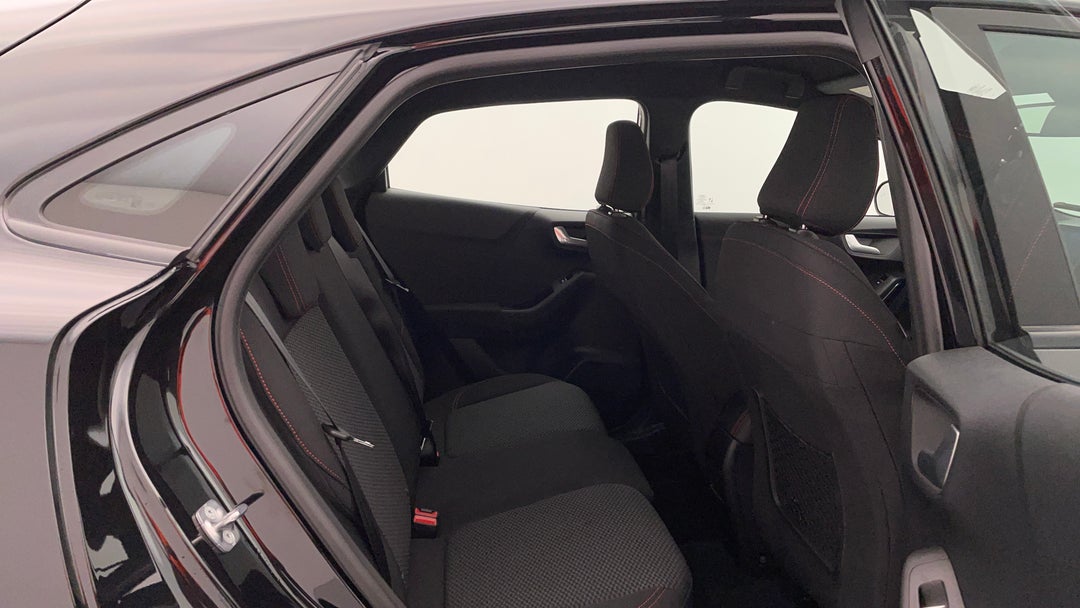2023 Ford Puma St-line, Automatic, 10985 km, Right Side Rear Door Cabin View