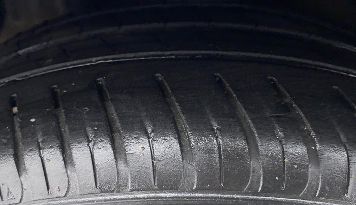 2018 Hyundai New Elantra 2.0 S PETROL, Petrol, Manual, 59,230 km, Right Rear Tyre Tread
