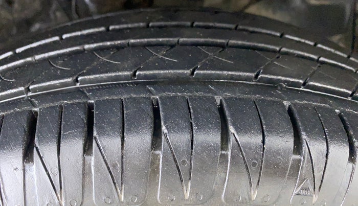 2018 Honda City V MT PETROL, Petrol, Manual, 61,522 km, Right Front Tyre Tread