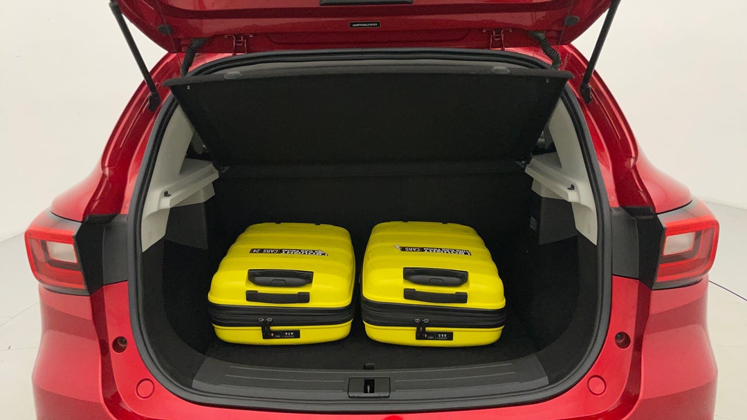 2020 MG ZS Essence, Automatic, 60327 km, Boot Inside View with Luggage