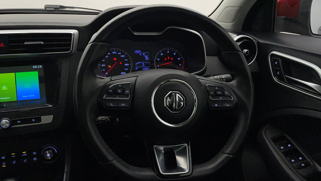 2020 MG ZS Essence, Automatic, 60327 km, Steering Wheel Close-up