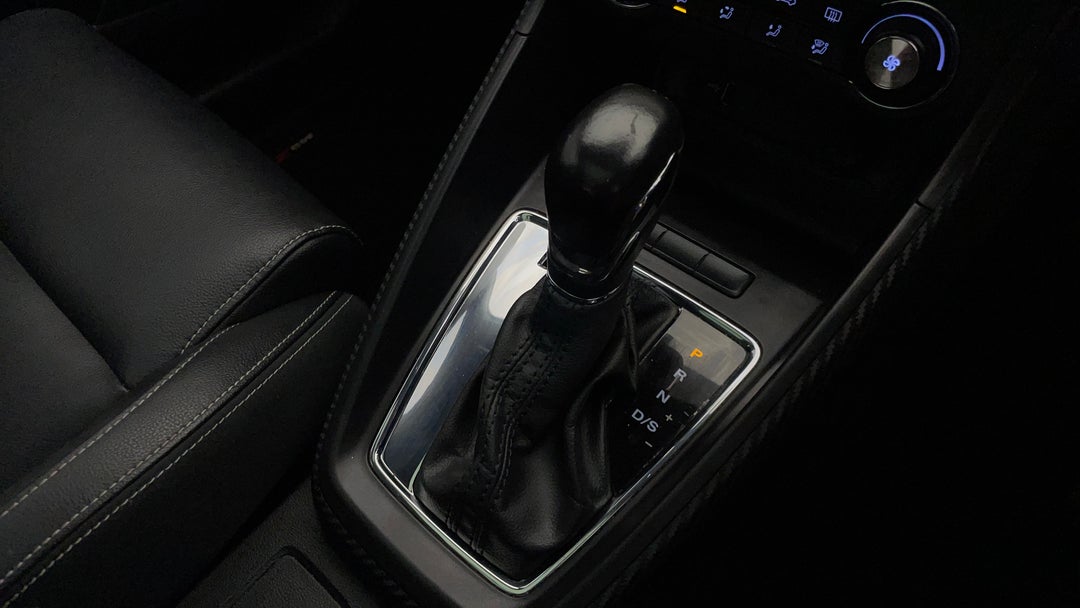 2020 MG ZS Essence, Automatic, 60327 km, Gear Lever 