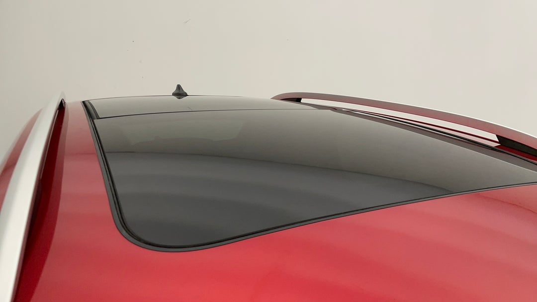 2020 MG ZS Essence, Automatic, 60327 km, Roof/Sunroof View