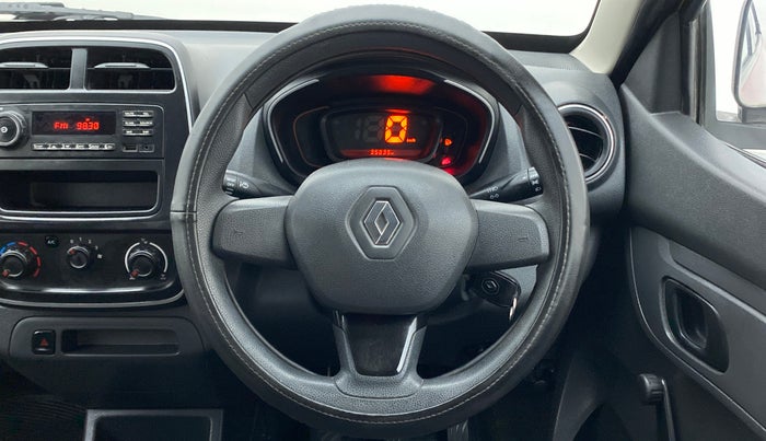 2016 Renault Kwid RXL, Petrol, Manual, 35,832 km, Steering Wheel Close Up