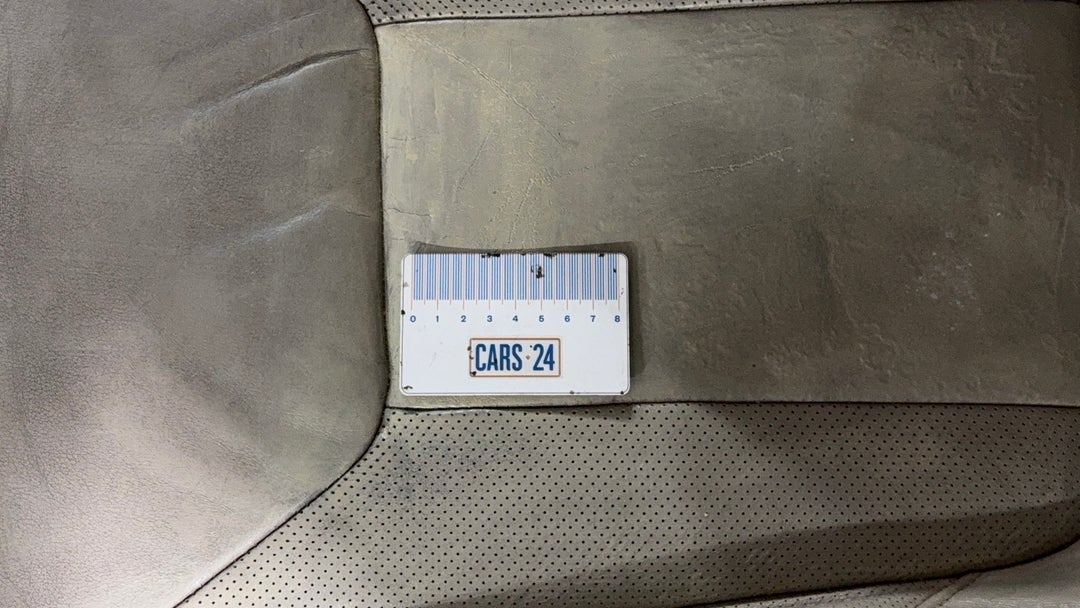 Seats Front RHS Wear