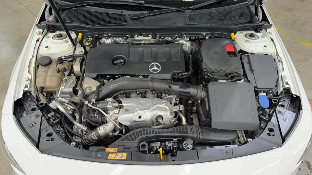 2022 Mercedes-benz CLA 250 4matic, Automatic, 64196 km, Open Bonnet (Engine)