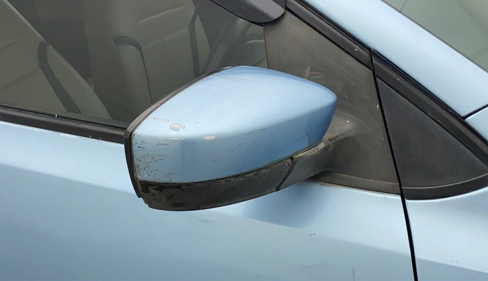 2011 Volkswagen Polo COMFORTLINE 1.2L PETROL, Petrol, Manual, 73,362 km, Right rear-view mirror - Cover has minor damage