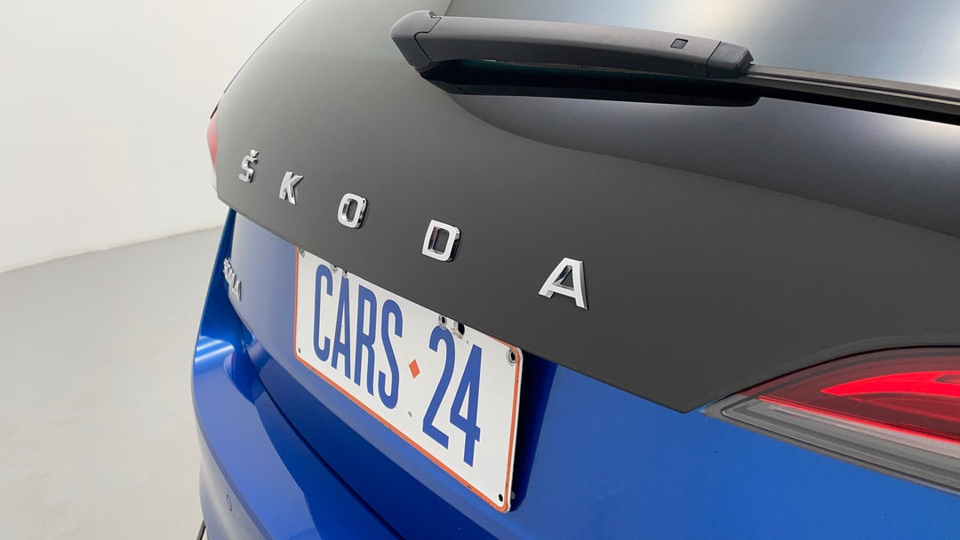 Badge (Boot Right Side)