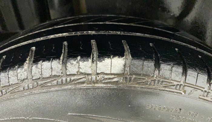 2012 Maruti Swift Dzire VXI, Petrol, Manual, 35,844 km, Right Rear Tyre Tread