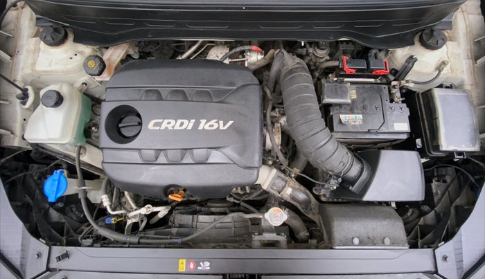 2019 Hyundai VENUE SX(O) CRDi, Diesel, Manual, 23,558 km, Engine Bonet View