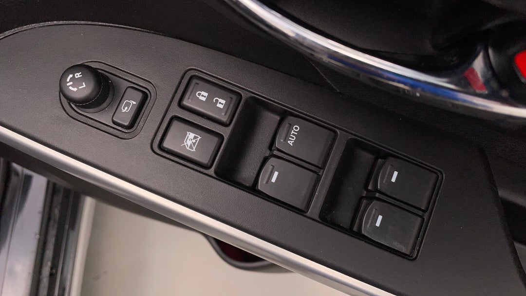 Drivers Side Door Panel Controls