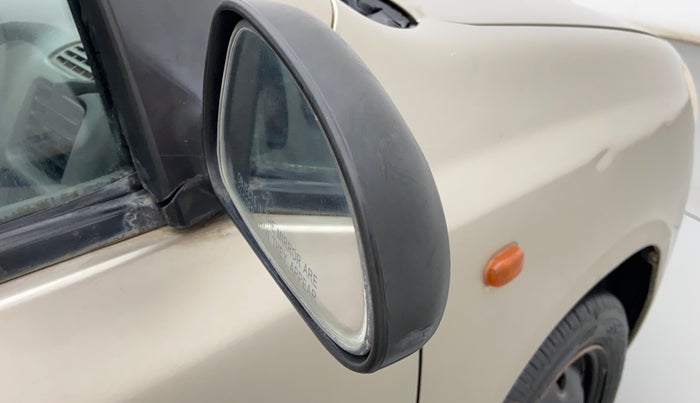 2011 Maruti Alto K10 VXI, Petrol, Manual, 50,057 km, Right rear-view mirror - Cover has minor damage