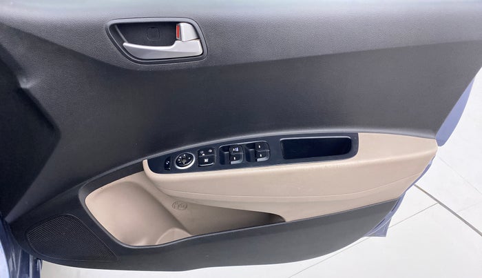 2016 Hyundai Grand i10 SPORTZ 1.2 KAPPA VTVT, Petrol, Manual, 41,556 km, Driver Side Door Panels Control