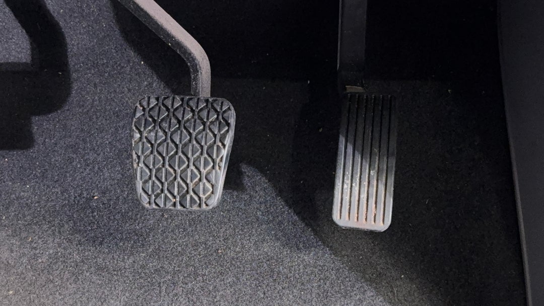 Pedals and Footmat