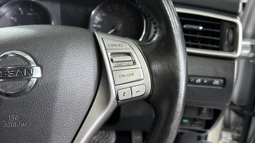 2016 Nissan X-trail St-l 7 Seat (FWD), Automatic, 111902 km, Cruise Control