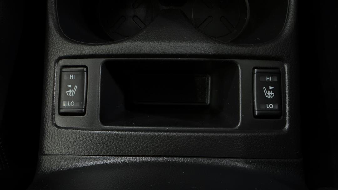 2016 Nissan X-trail St-l 7 Seat (FWD), Automatic, 111902 km, Ventilated Seats