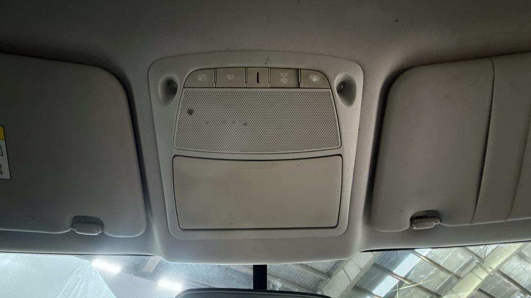 2016 Nissan X-trail St-l 7 Seat (FWD), Automatic, 111902 km, On-Roof Controls/Sunglass holder