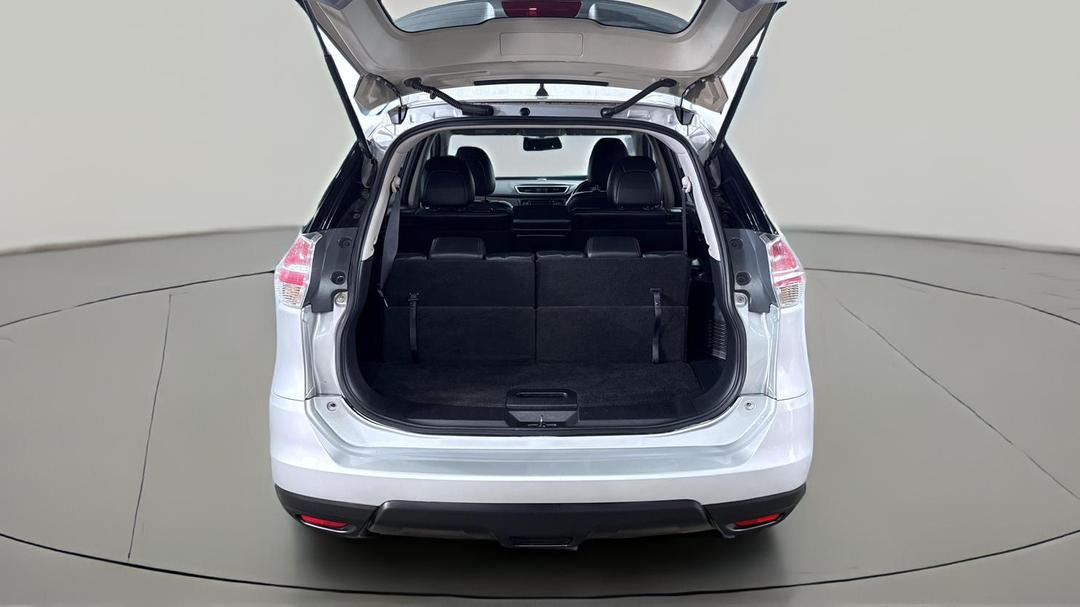 2016 Nissan X-trail St-l 7 Seat (FWD), Automatic, 111902 km, Boot Inside View