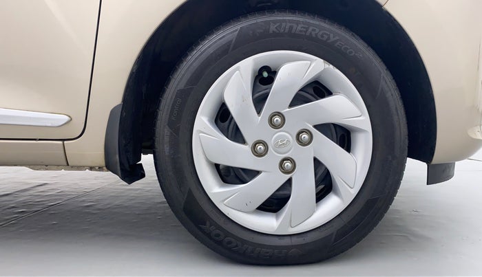2018 Hyundai NEW SANTRO SPORTZ 1.1, Petrol, Manual, 21,416 km, Right Front Tyre