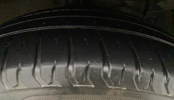 2012 Maruti Ertiga VDI, Diesel, Manual, 1,19,482 km, Left Rear Tyre Tread
