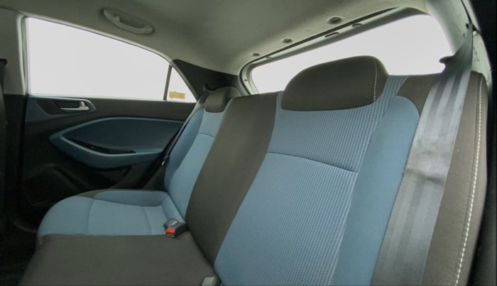 2015 Hyundai i20 Active 1.2 S, Petrol, Manual, 60,461 km, Right Side Rear Door Cabin