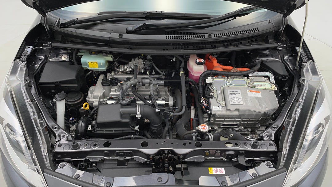 Open Bonnet (Engine)