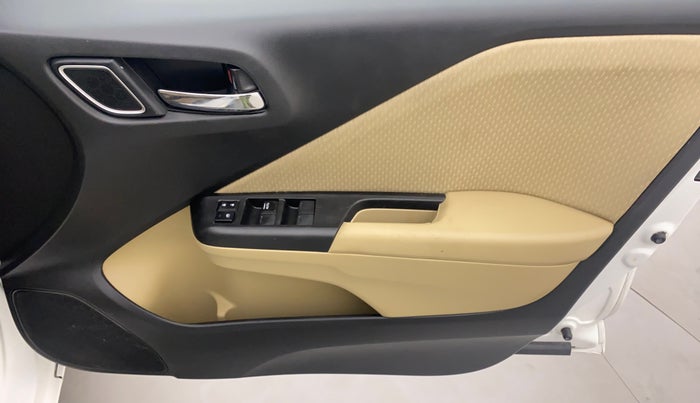 2020 Honda City 1.5L I-VTEC VX CVT, Petrol, Automatic, 30,905 km, Driver Side Door Panels Control
