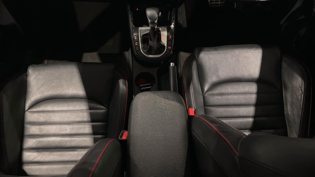 2019 Kia Cerato Gt Safety Pack, Automatic, 83263 km, Center Console