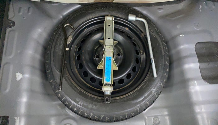 2017 Hyundai Grand i10 SPORTZ 1.2 KAPPA VTVT, Petrol, Manual, 37,124 km, Spare Tyre