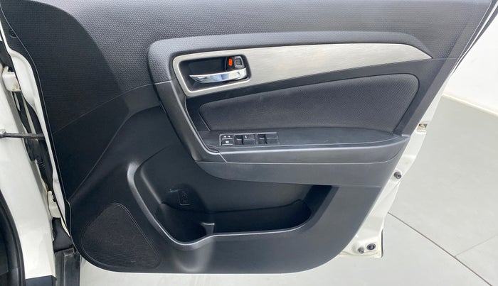 2019 Maruti Vitara Brezza ZDI, Diesel, Manual, 48,756 km, Driver Side Door Panels Control