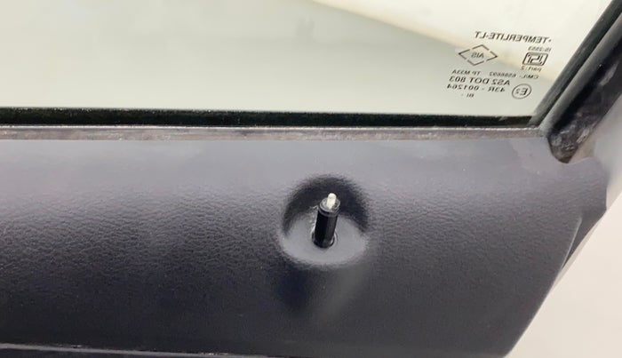 2019 Datsun Go Plus T(O), Petrol, Manual, 26,825 km, Lock system - Door lock knob has minor damage