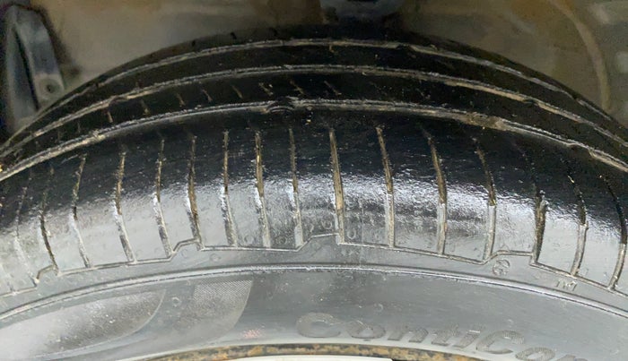 2016 Maruti Wagon R 1.0 VXI, Petrol, Manual, 88,336 km, Left Front Tyre Tread