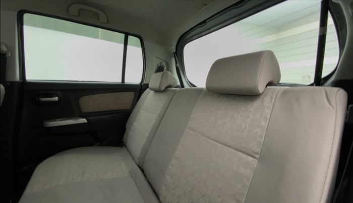 2016 Maruti Wagon R 1.0 VXI, Petrol, Manual, 88,336 km, Right Side Rear Door Cabin