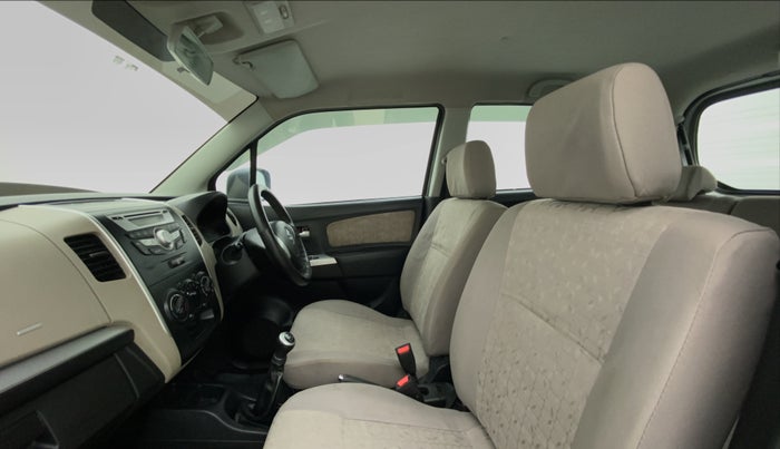 2016 Maruti Wagon R 1.0 VXI, Petrol, Manual, 88,336 km, Right Side Front Door Cabin