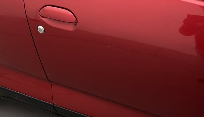 2017 Datsun Redi Go S 1.0, Petrol, Manual, 54,882 km, Driver-side door - Minor scratches