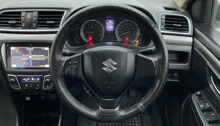 2016 Maruti Ciaz ZXI+ RS, Petrol, Manual, 40,789 km, Steering Wheel Close Up