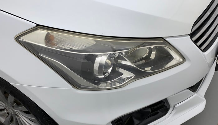 2016 Maruti Ciaz ZXI+ RS, Petrol, Manual, 40,789 km, Right headlight - Faded