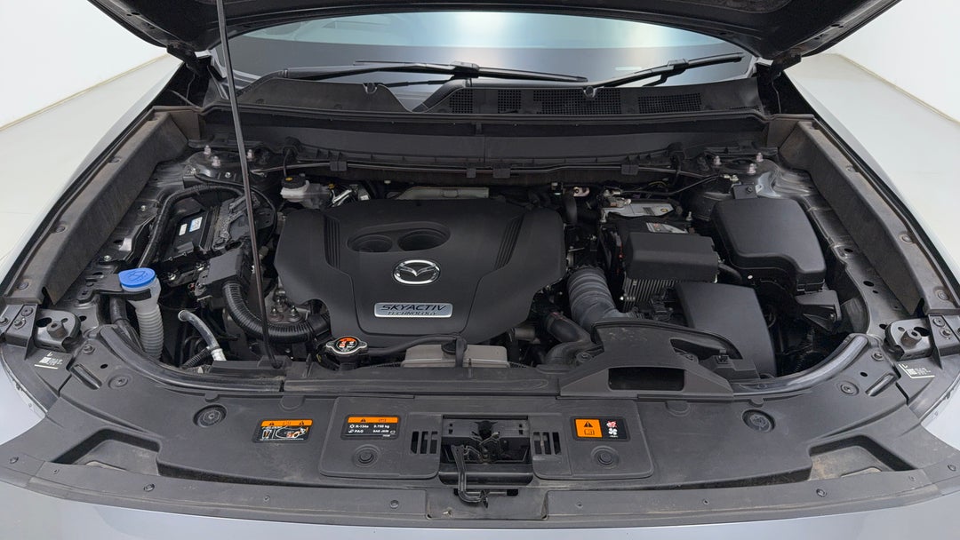 Open Bonnet (Engine)