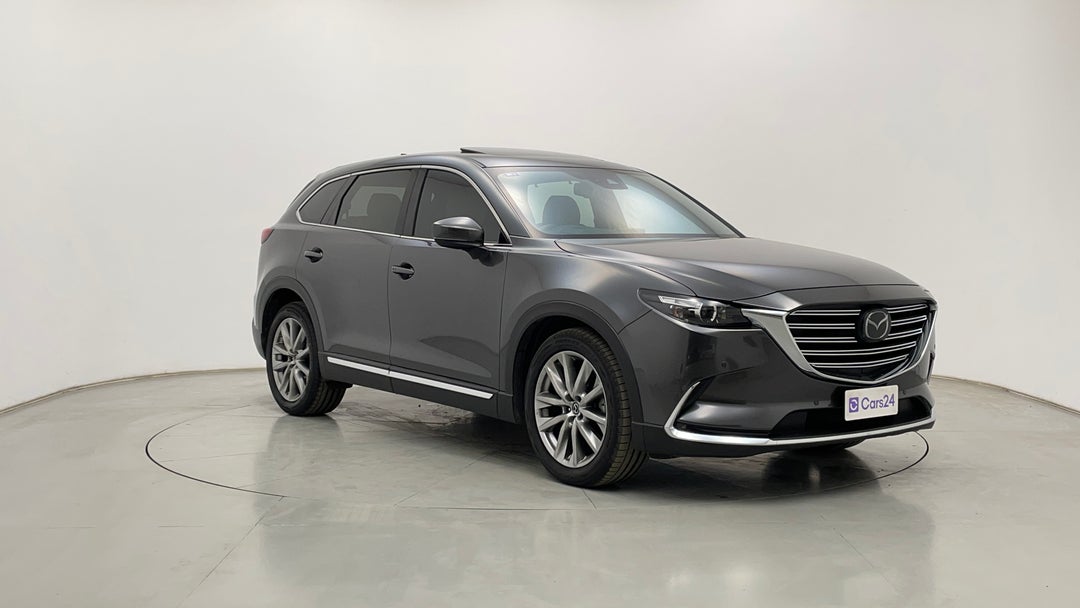 Right Front Diagonal (45- Degree) View