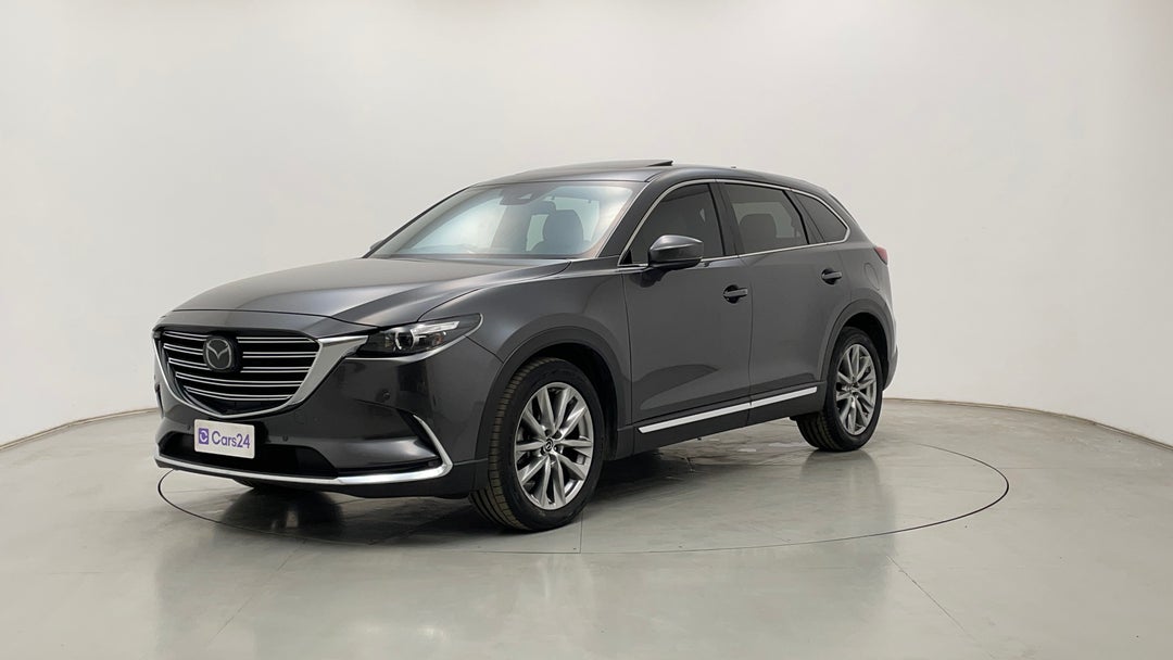 Left Front Diagonal (45- Degree) View