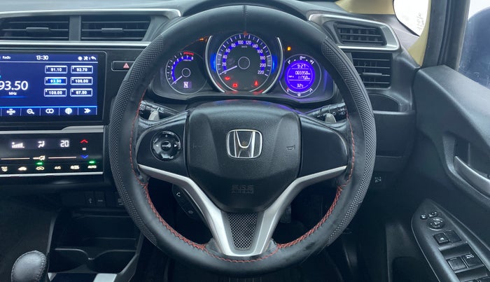 2017 Honda Jazz 1.2 V AT, Petrol, Automatic, 66,308 km, Steering Wheel Close Up