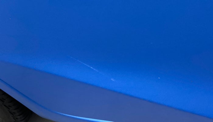 2011 Honda Brio 1.2 V MT I VTEC, Petrol, Manual, 68,682 km, Right rear door - Minor scratches